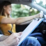 Впевнене водіння в місті: чому практика важливіша за теорію