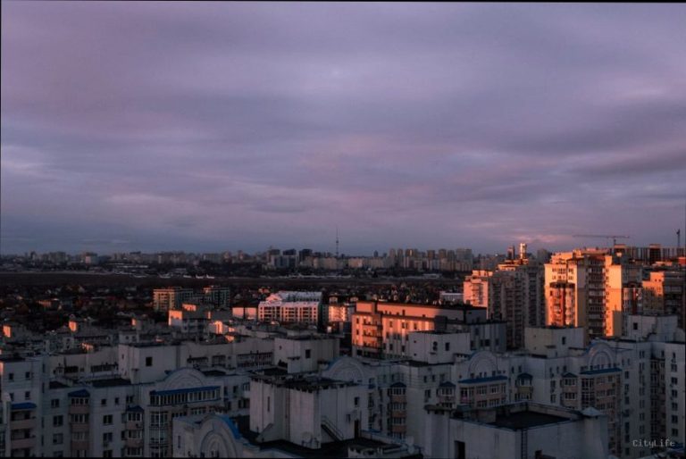 Схід і захід сонця 9 серпня 2026 в Україні: тривалість дня